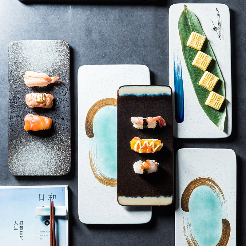 RECTANGULAR PLATE WITH SUSHI